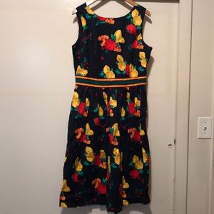 Classic a line dress with pocket size 12